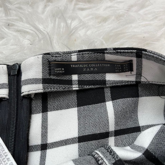 Zara plaid zipper skirt - Picture 3 of 5